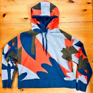 🌻 Maloja women’s sweatshirt hoodie, excellent condition.